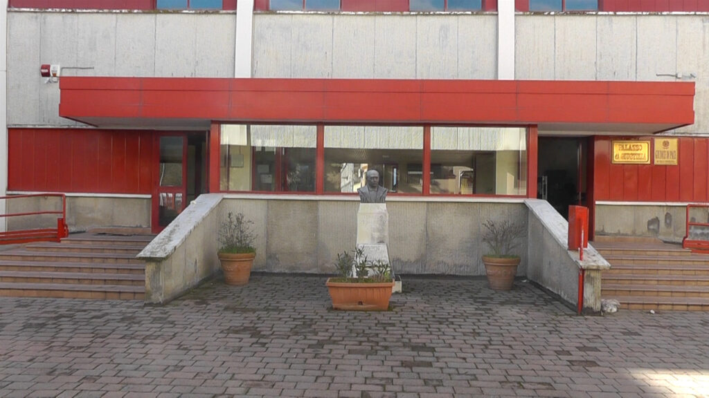 Risultati immagini per distretto sanitario sala consilina