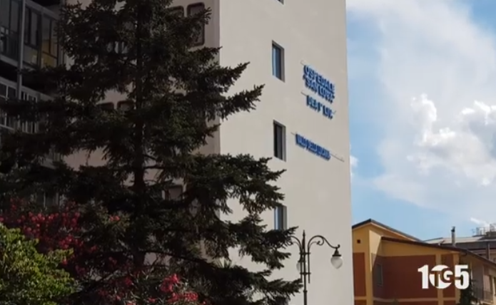 Camerota, precipita dal balcone. In serata autopsia sul corpo del 23enne Domenico del Duca.